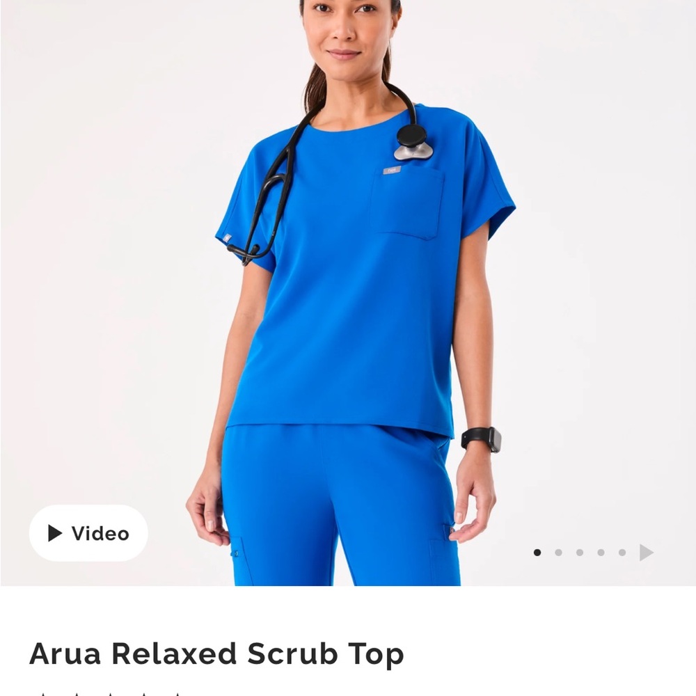 NWT!  FIGS. Arua Relaxed Scrub Top- Medium-Royal Blue